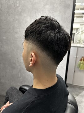 クロム トウキョウ ザ バーバーアルト 神保町店(CHROM TOKYO the Barber ALT) スキンフェード/フェードカット/バーバースタイル