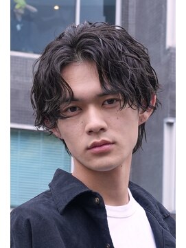 テン 心斎橋(tenn.) 心斎橋フェザーパーマフェザーショートセンターパート20代緩め