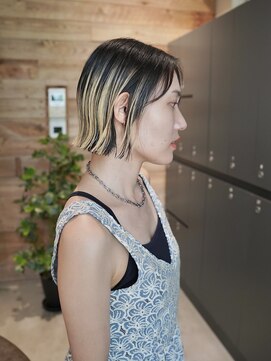 ベイショア(Bay Shore NY) プレイングカラーミニボブ外ハネボブアンブレラカラー