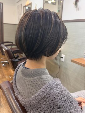 リタヘア(Re:ta Hair) ハイライト ショートボブ【飯田淳平】Re:ta Hair