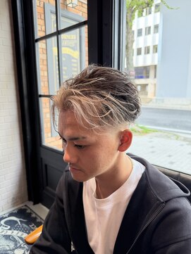 フォーコーナーズ(Four Corners) フェイスフレーミング