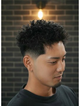 ヴェルゴ 高松店(vellgo) ツイストスパイラルスパイキーショートミッドフェード