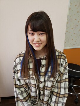 美容室イーナ(e na) シールエクステでポイントカラー