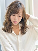 イリーブ(elieve) シアカラーで大人かわいい艶髪◇透明感×ゆるふわレイヤー