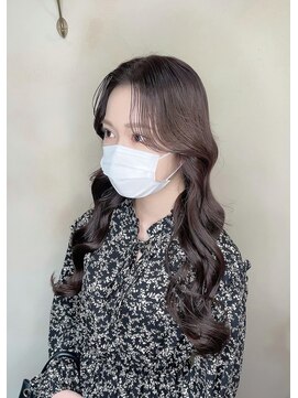 エヴリンアンドペイジ(Evelyn&paige) ナチュラルブラウン〈神戸・元町・三ノ宮〉