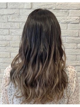ヘアーアンドビューティーガーデン(HAIR AND BEAUTY GARDEN) ロング バレイヤージュ