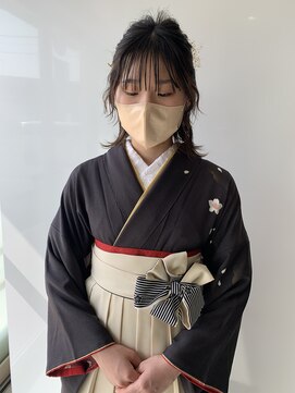 ヨロ(YoLo.) 卒業式 袴 ヘアセット