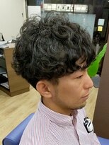 ブルブンガ(Berbunga) スパイラルパーマメンズヘア×コンマヘア無造作マッシュヘア