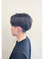 オル(Olu)&nbsp;ニュアンスパーマ×刈り上げ×リバースパーマ