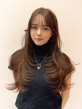 ボタン シブヤ(VOTAN SHIBUYA) 韓国風/レイヤーカット/ロングヘア/20代/30代