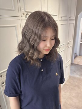 テイスティブルーム(tasty bloom) ミルクグレージュ