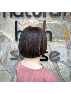 ナチュラルハイセンス 本店(natural high sense) ミニボブ×グレージュカラー 似合わせカット/町屋駅