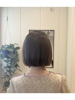 リコ ヘアー(Lico Hair) ミントベージュ × ミニボブ