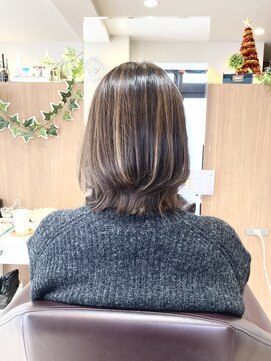 【L by first】白髪ぼかしハイライト