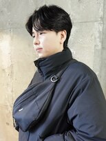 オルカ(ORCA)&nbsp;センターパート　ニュアンスパーマ　毛流れ　新宿　南川聖華