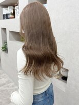 アロ 梅田(alo) 【momoa】暗染めから2ブリーチでグレージュカラー