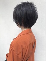 モルニ(MORNI)&nbsp;大人ショート_マロンベージュ Aラインボブ かきあげ