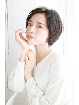 リーニアプラスエヌ(LINHA +n) 20代30代40代　抜けを保って強気なショート【長浜】