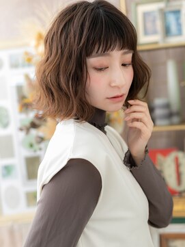 カバーヘア ブリス 戸田公園西口店(COVER HAIR bliss) オン眉大人可愛いくせ毛風エアリーミディa戸田公園20代30代40代