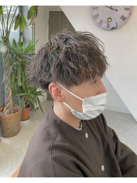 ベル(Belle) ～ツイストスパイラルパーマ～