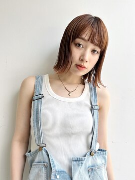 トルネード(TORNADO) 大人ショートボブ前髪あり切りっぱなしボブ丸顔面長絶壁 K0604