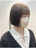 ぷつっとボブ×くすみベージュ