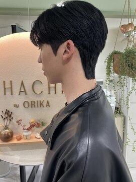 ハチ(HACHI) 韓国風ダウンパーマで”映える”黒髪スタイル◎