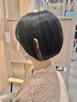 シダ(sida) 「丸みショートボブ」 鹿毛