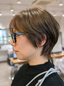 ケーオーエスビューティー(K O S beauty) ハンサムショートウルフ！