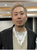 xブリーチ/イメチェン/ホワイトブロンド/外ハネボブ/美髪/