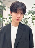 毛流れハンサムショートセンターパートメンズ黒髪爽やか
