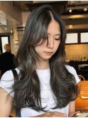フェミニンカール大人ヘアモテ髪前髪パーマオフィスヘア