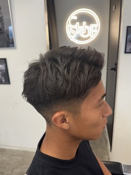 ザチョップショップ キチジョウジ(THE CHOP SHOP KICHIJOJI) スパイキーショート　フェードカット　メンズカット　メンズヘア