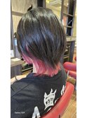 ウルフカット×インナーカラー