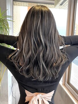 シェルヴ(XELVE) ホワイトハイライト