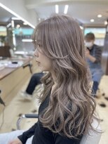 ビーワンヘアー 藤井寺 土師ノ里(B1hair)&nbsp;透明感＊ミルクティーグレージュ/顔まわりレイヤー/韓国風