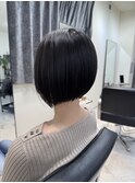 前下がりボブ