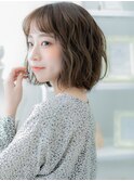 ダークグレージュブリーチなし顔周りレイヤーゆるふわボブ20代h5