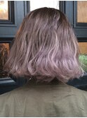 パープルアッシュのグラデーションボブ・デザインカラー