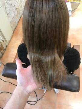 フォルテ 島田店 艶髪　オリーブアッシュ