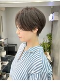 大人ガーリー オリーブアッシュ ひし形ボブ