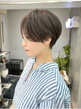 ヴェイン 渋谷(vain) 大人ガーリー オリーブアッシュ ひし形ボブ