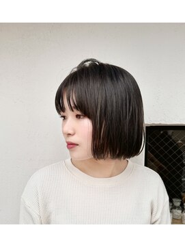 ヘアーサロン オーツー(HAIR SALON O+O) コンパクトに可愛いミニボブ