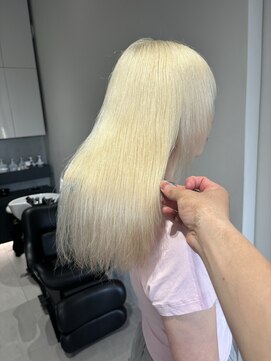 ソル 栄矢場町(SOL) ホワイトブロンド/ブロンド/ブリーチのみ