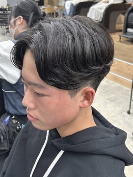 ラヴィズムバイフィフス(LUVISM by fifth) ニュアンスデザインフェザーパーマシャドウカルマパーマ/新潟