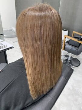 ディティール(Detail) 髪質改善×脱白髪染め