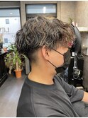 波巻きスパイラル 波巻きパーマ ハイライト メッシュ 葛西メンズ