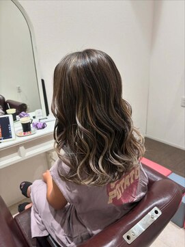 リッシュ 四街道店(Lish) 【グラデーション】