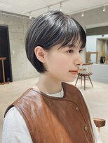 スク(SUKU)&nbsp;ショート×透明感カラー