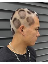 ダーツ(darts)&nbsp;"dartsマツダレン"デザインカラー【坊主×豹柄】